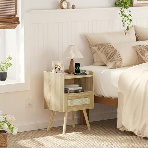 SUPERJARE Nightstands Set of 2 with Charging Station & PE Rattan Drawer, Solid Wood Feet - Natural